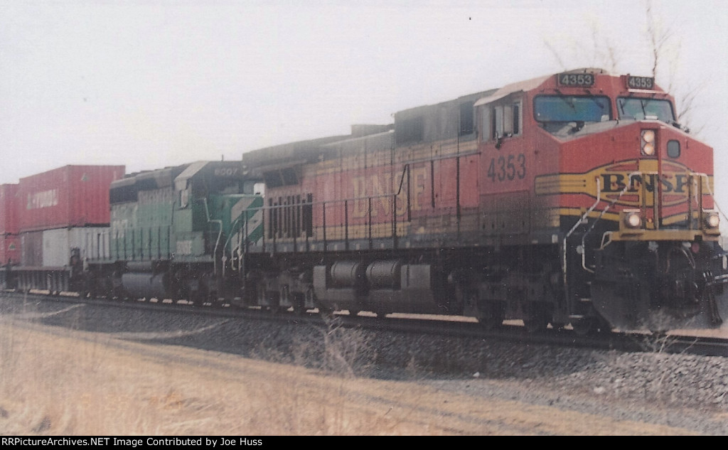 BNSF 4353 West